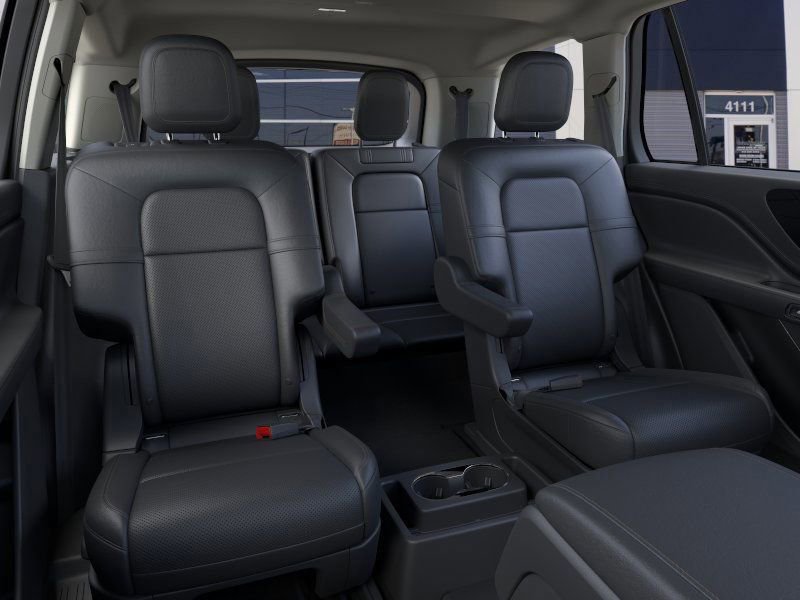 New 2026 Lincoln Aviator AWD image 11