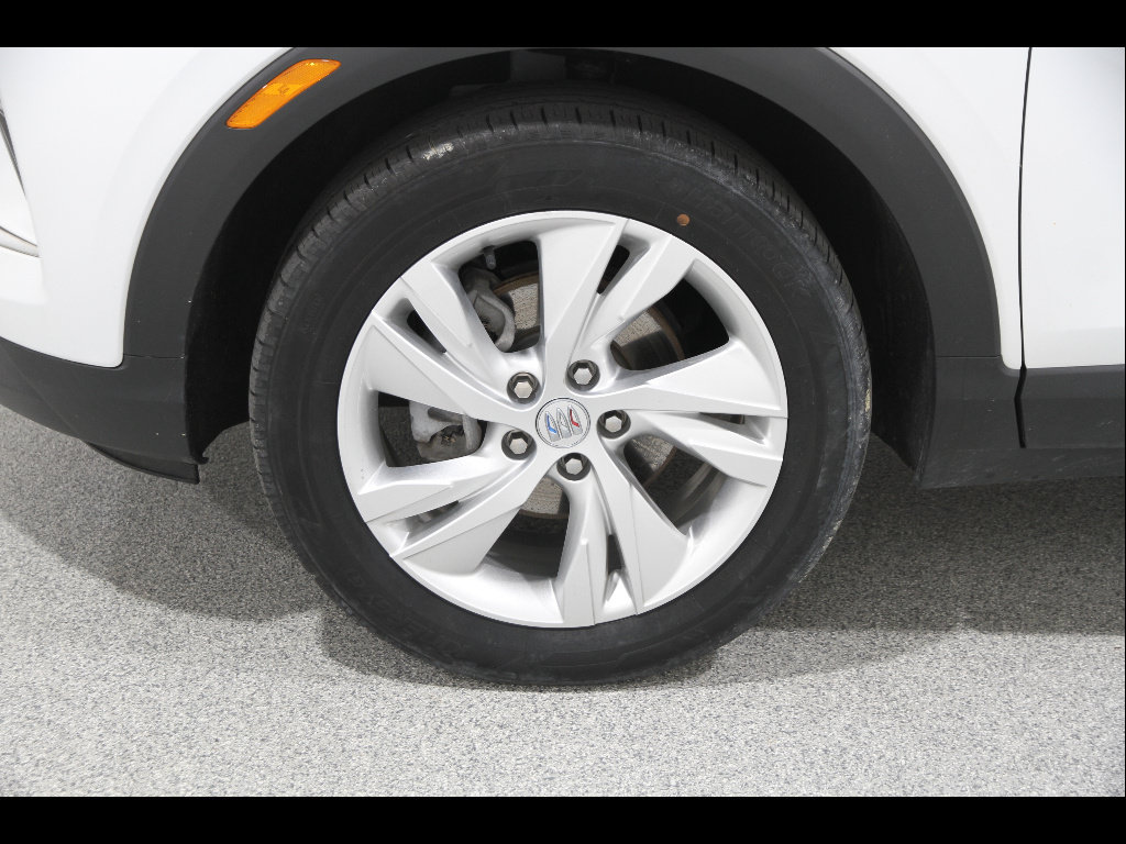Certified 2024 Buick Encore GX Preferred FWD image 20