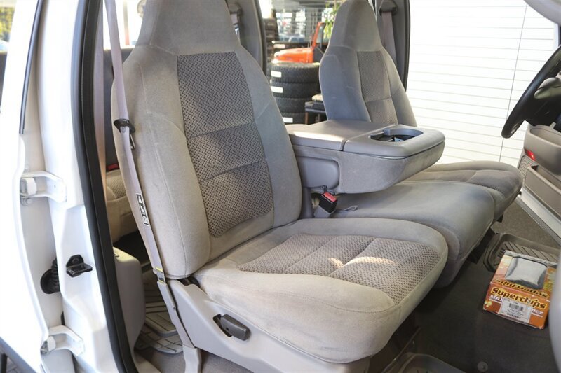 Used 2001 Ford F250 XLT AWD/4WD image 19