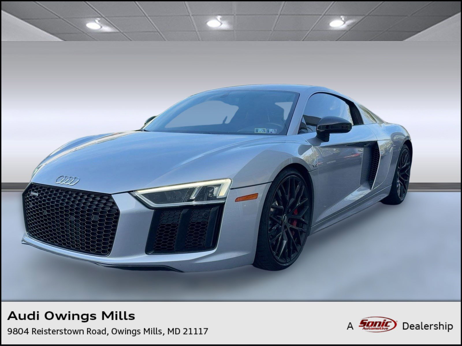 Used 2018 Audi R8 V10 w/ Premium Package