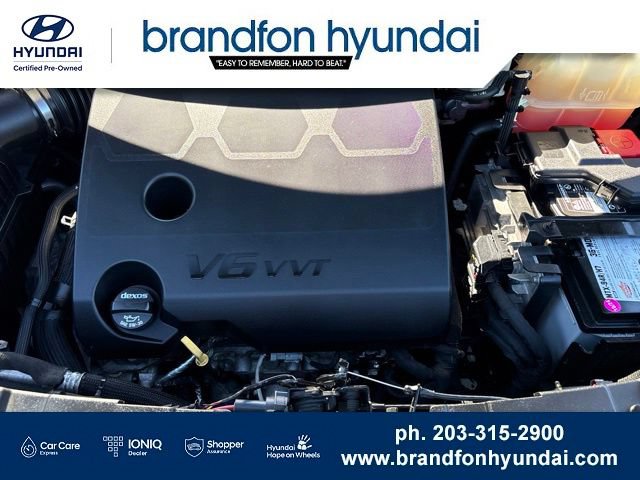 Used 2019 Chevrolet Traverse Premier AWD/4WD image 36