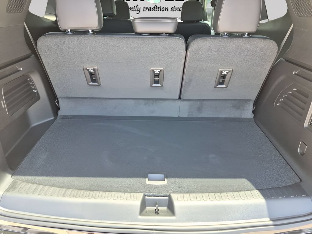 New 2026 Buick Enclave Sport Touring w/ Power Package FWD image 45