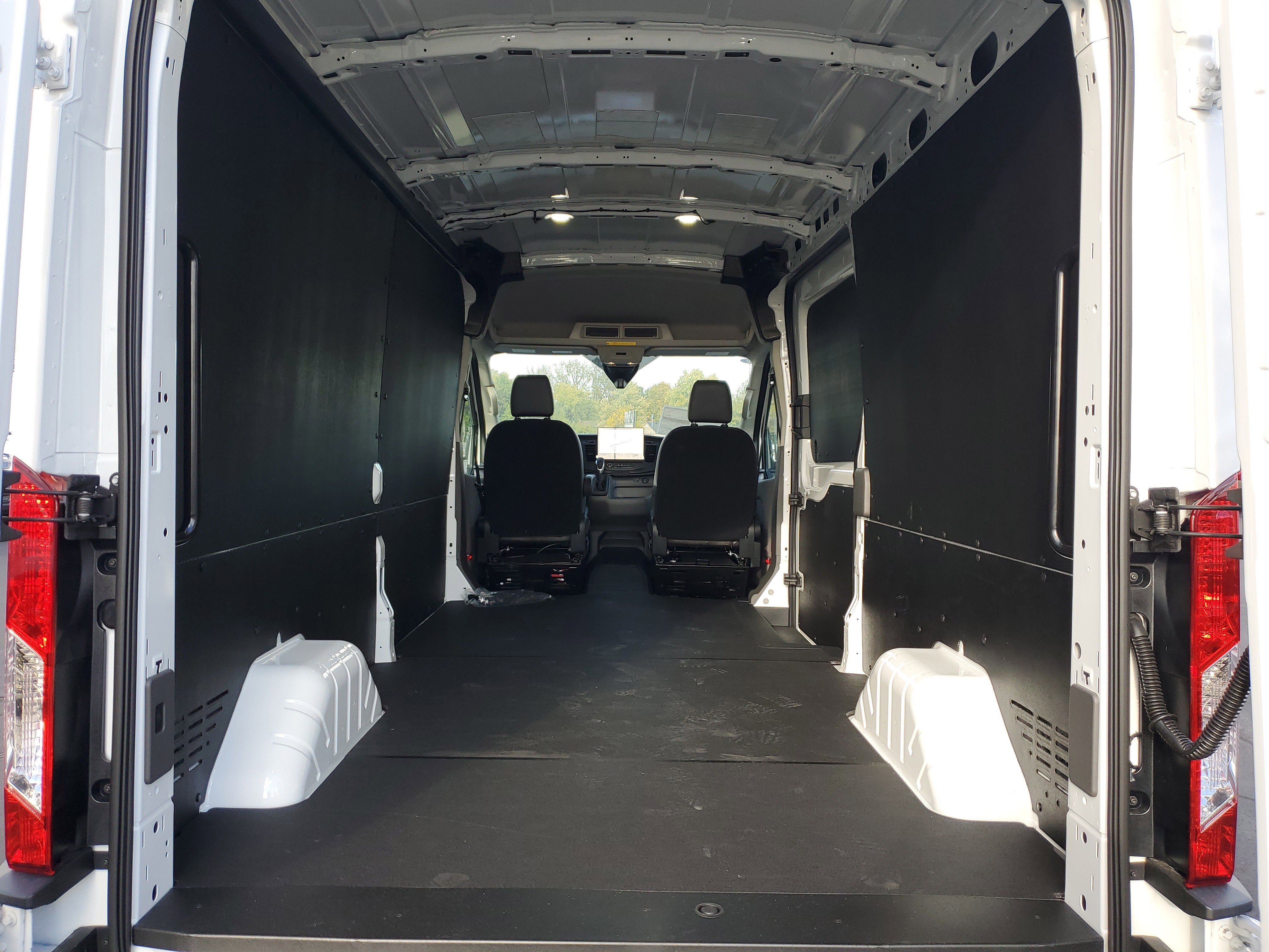 New 2025 Ford Transit 250 148 Medium Roof w/ Load Area Protection Package image 11