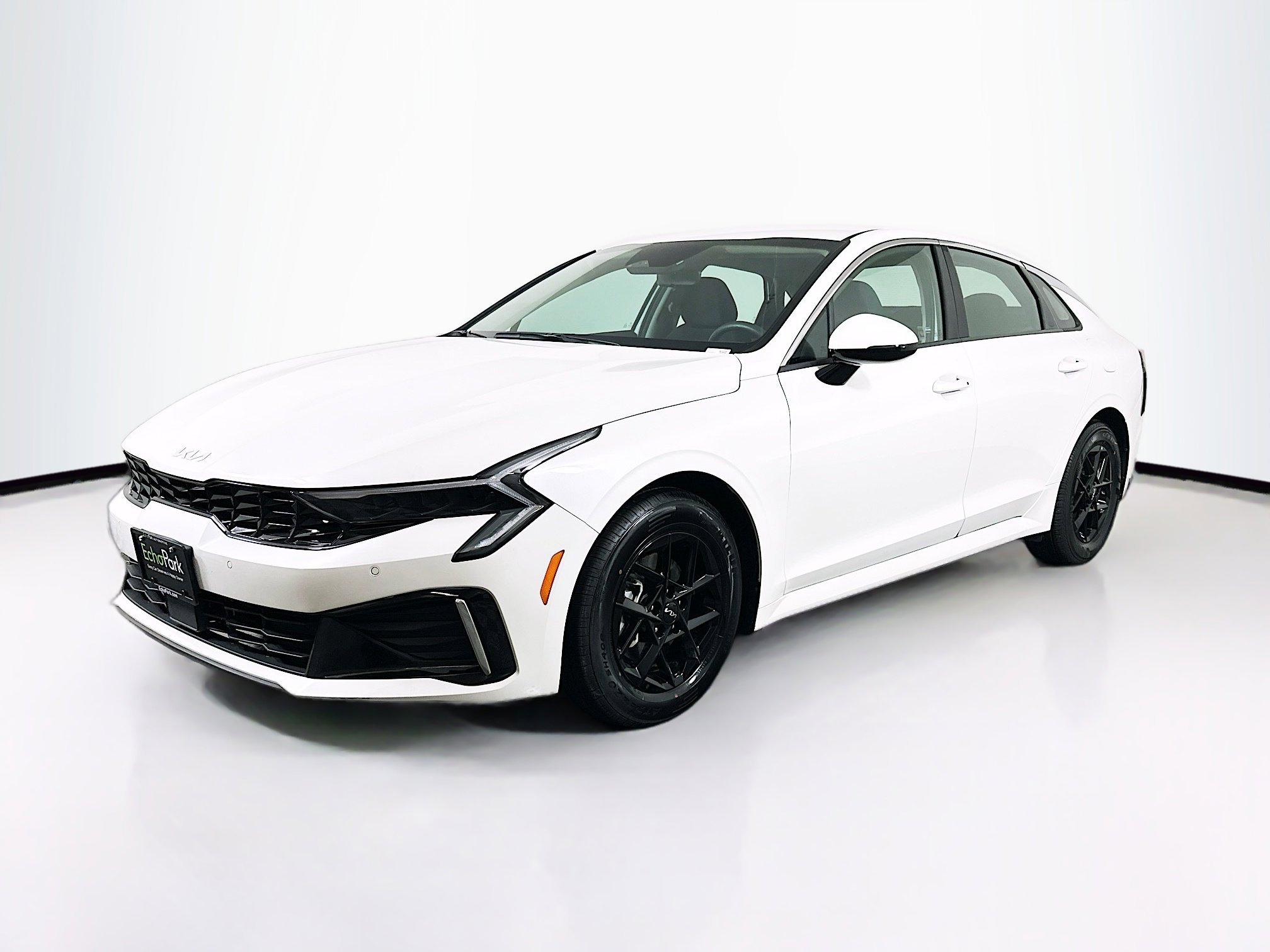 Used 2025 Kia K5 LXS image 3