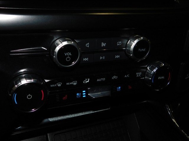 Used 2023 Ford F150 Lariat w/ Equipment Group 502A High image 24