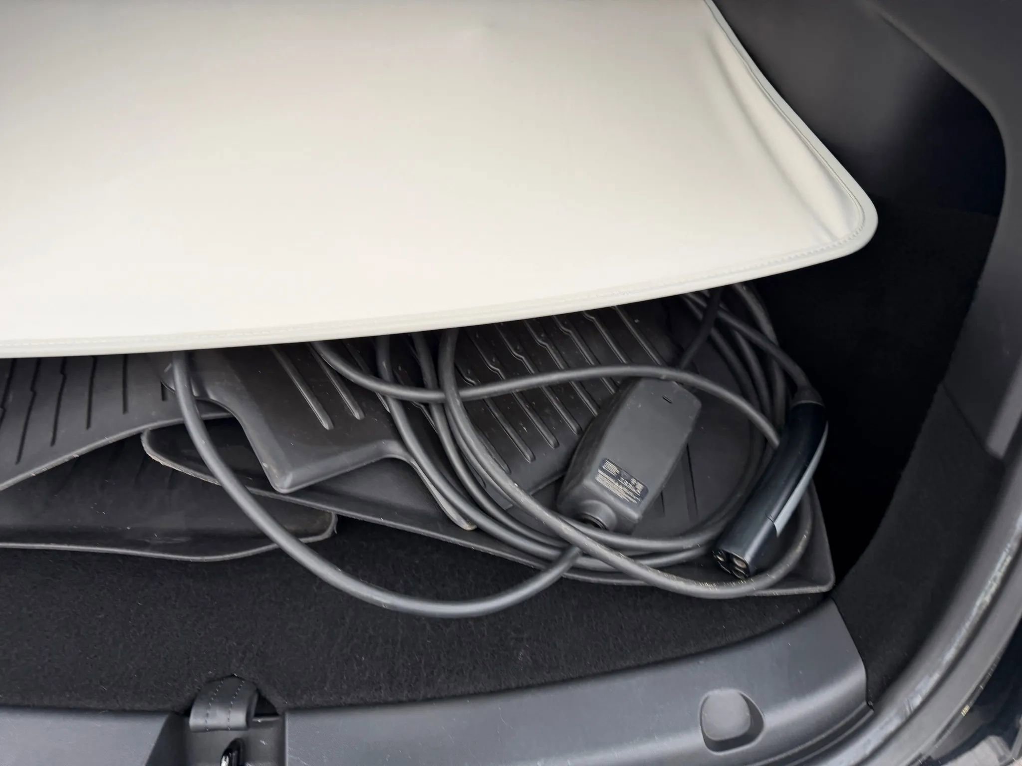 Used 2021 Tesla Model Y Long Range image 46