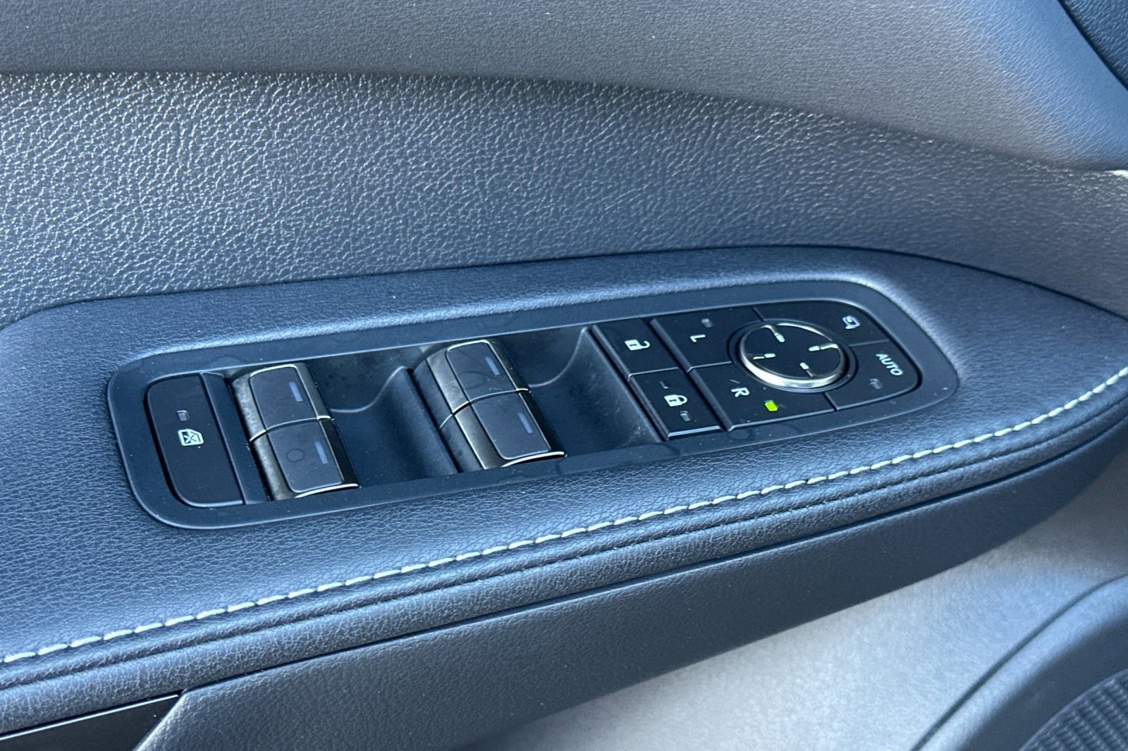 Certified 2026 Lexus RX 350 FWD w/ Accessory Package (Z1) image 13