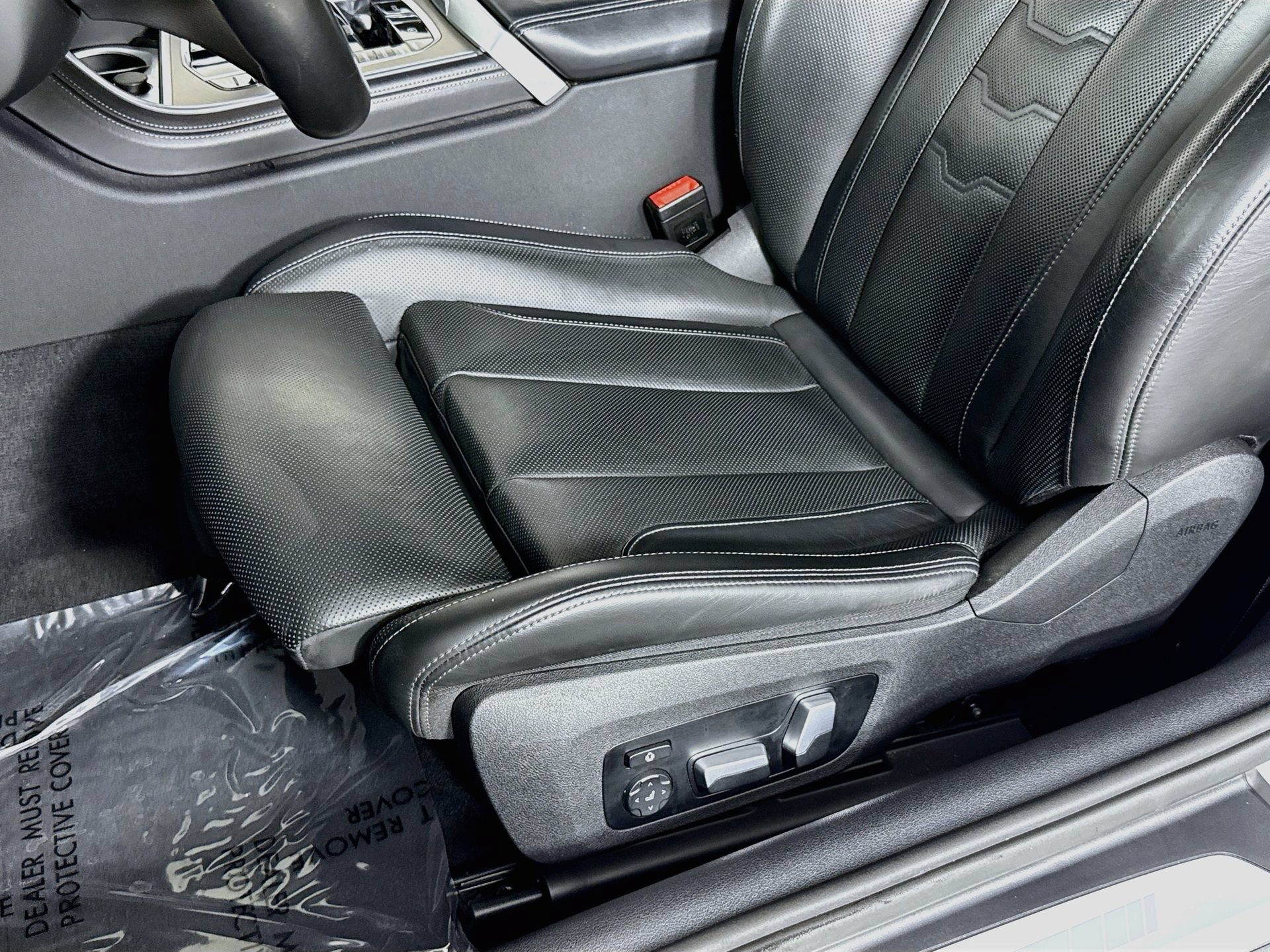Used 2025 BMW 840i xDrive Convertible AWD/4WD image 18