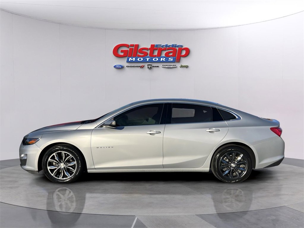 Used 2020 Chevrolet Malibu LT image 3