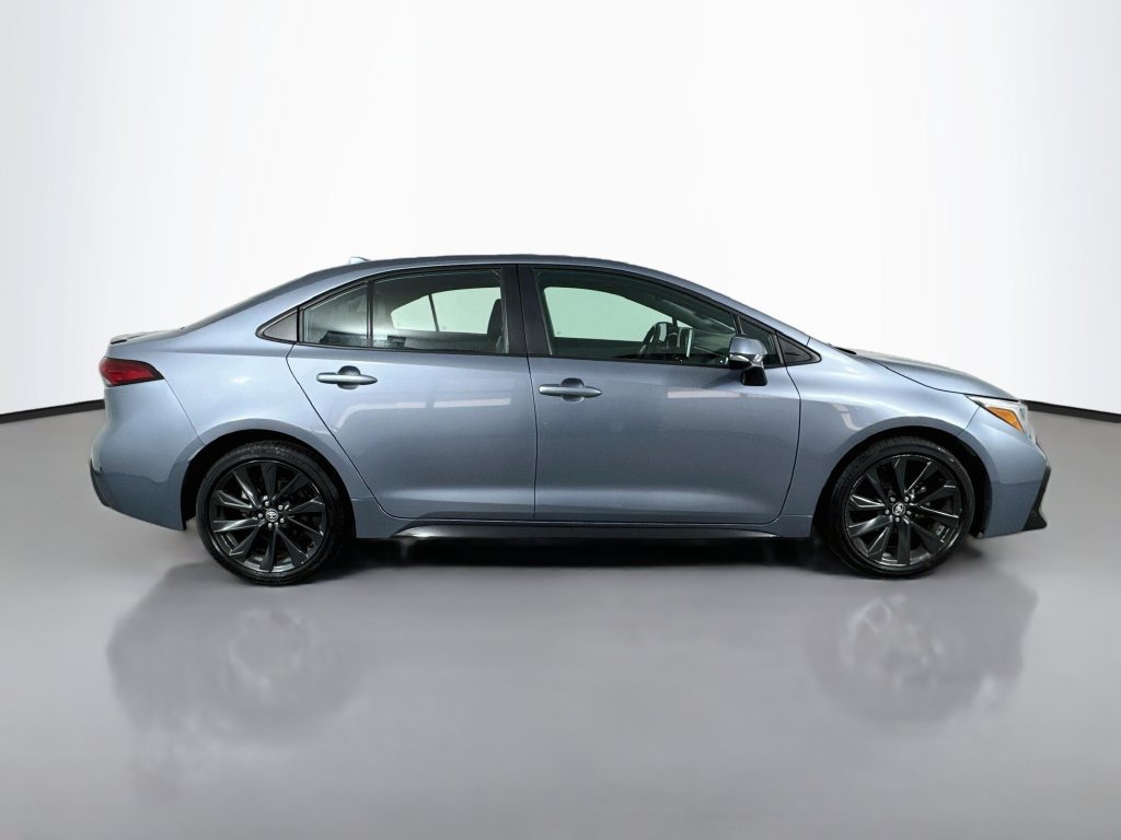 Used 2024 Toyota Corolla XSE FWD image 6