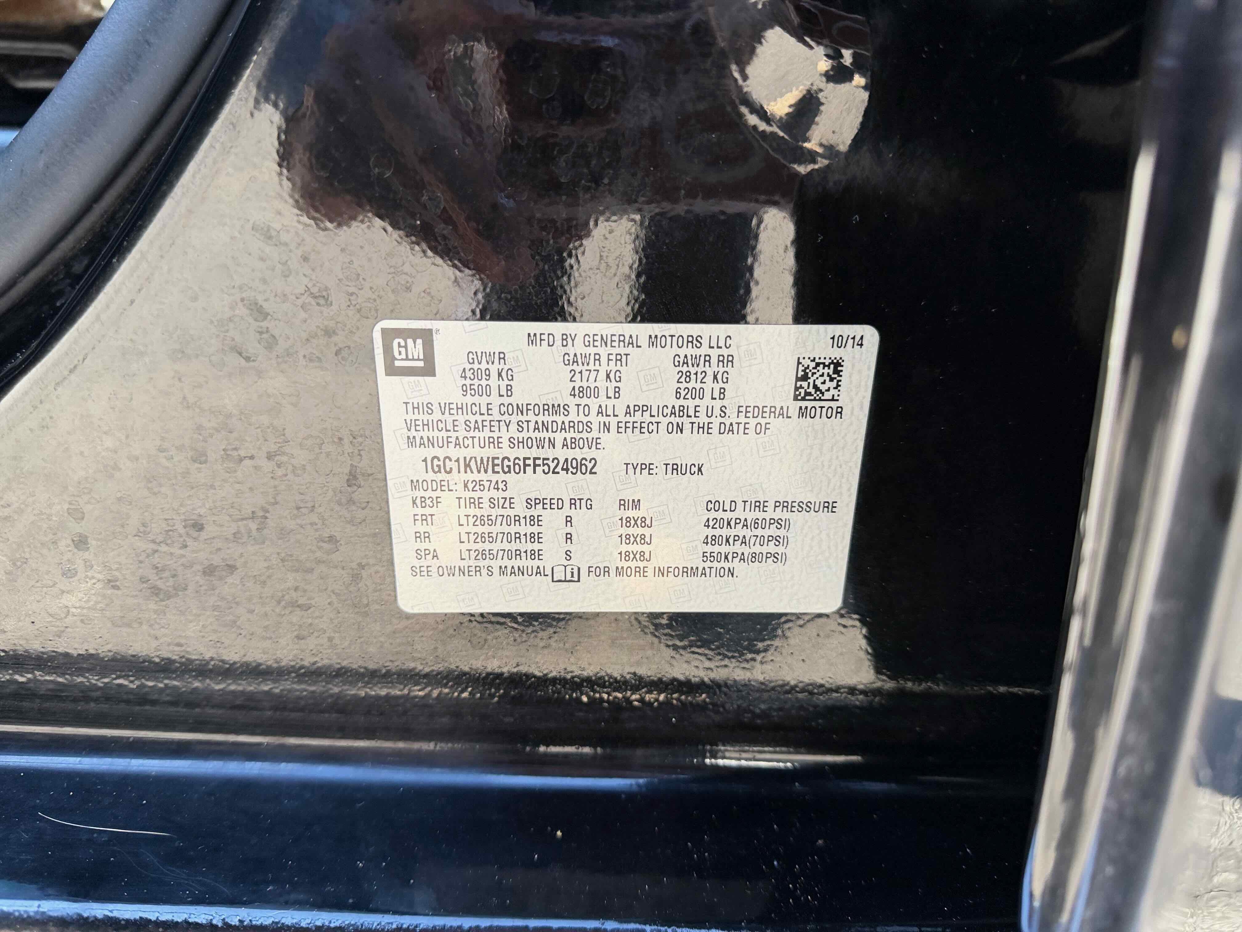 Used 2015 Chevrolet Silverado 2500 LTZ w/ LTZ Plus Package image 32