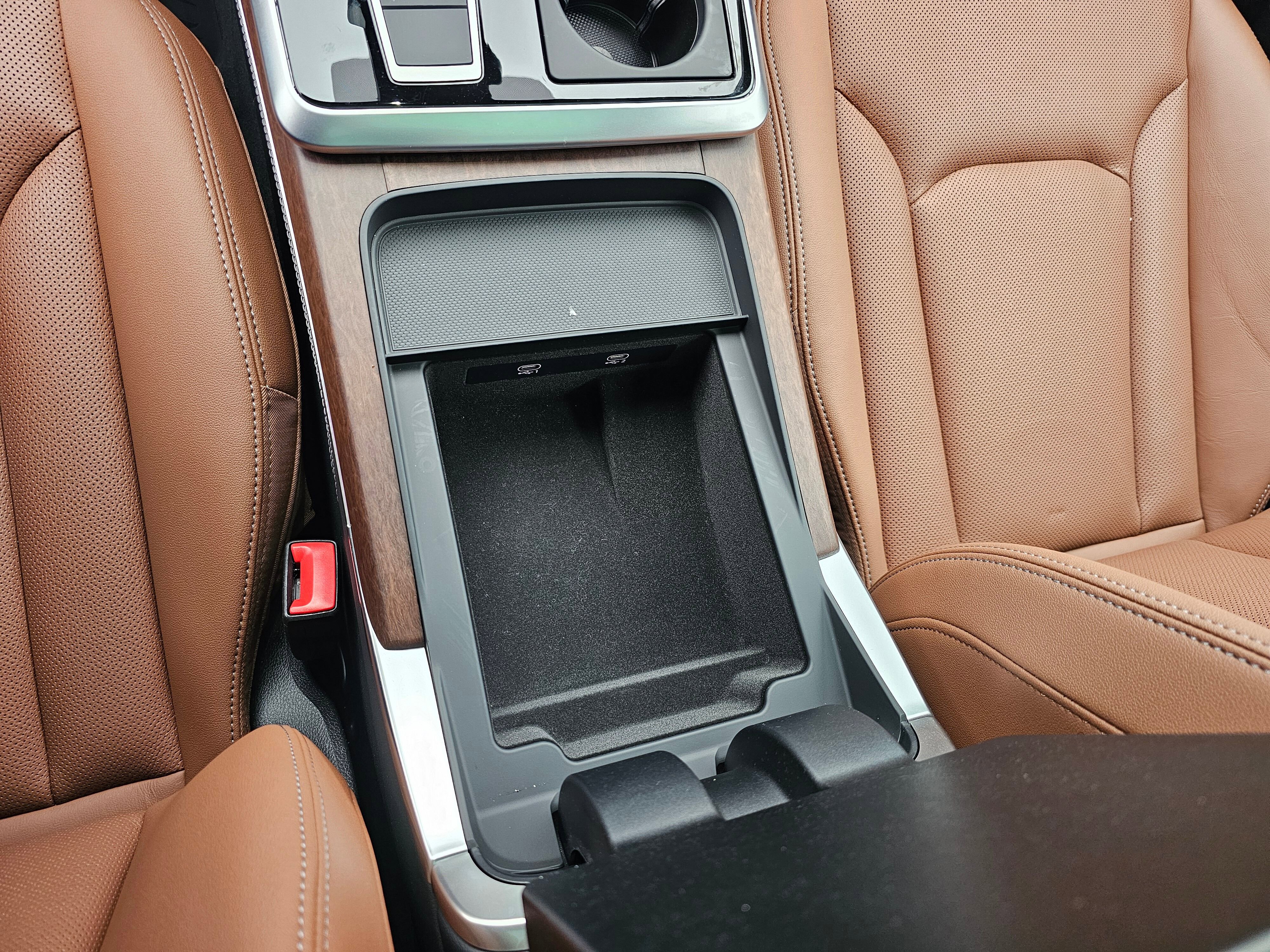 Certified 2025 Audi Q8 Premium Plus w/ Premium Plus Package image 25