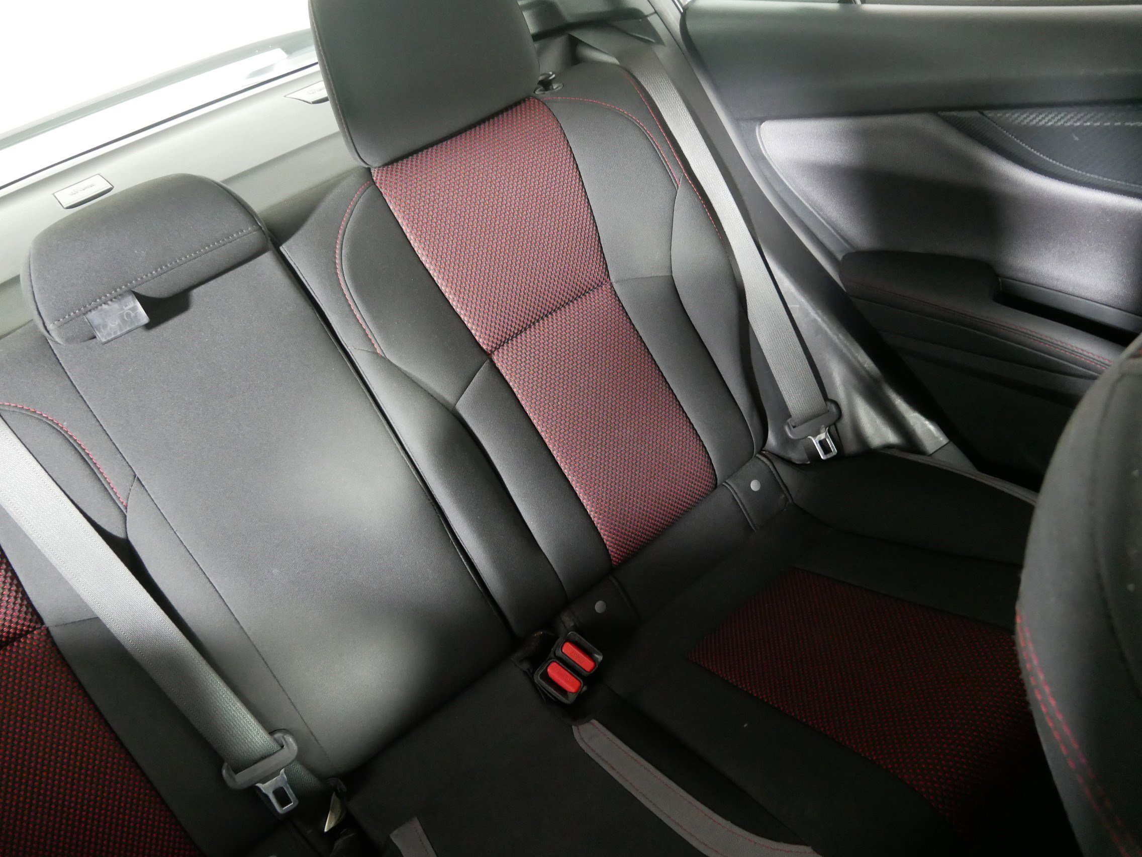 Used 2022 Subaru Impreza 2.0i Sport image 14