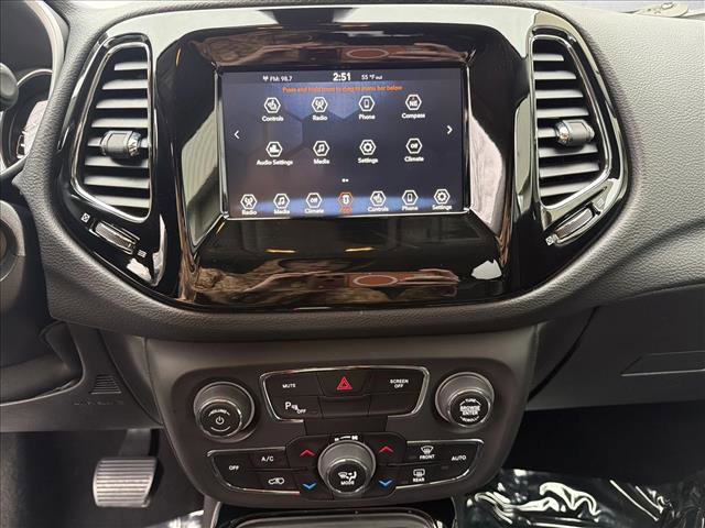 Used 2019 Jeep Compass Altitude image 20