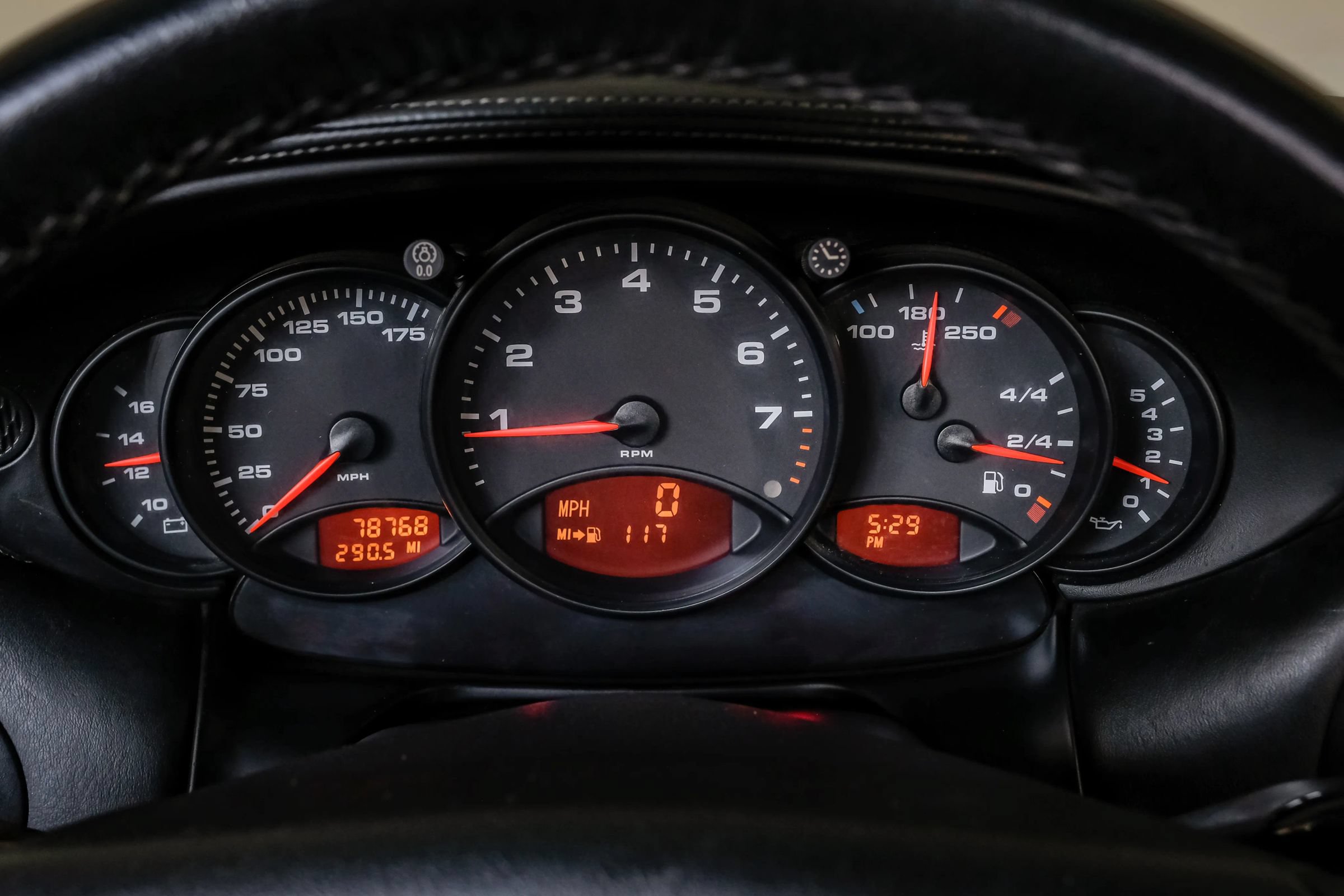Used 2000 Porsche 911 Cabriolet image 17