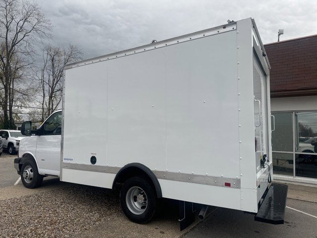 New 2024 Chevrolet Express 3500 w/ Power Convenience Package image 6