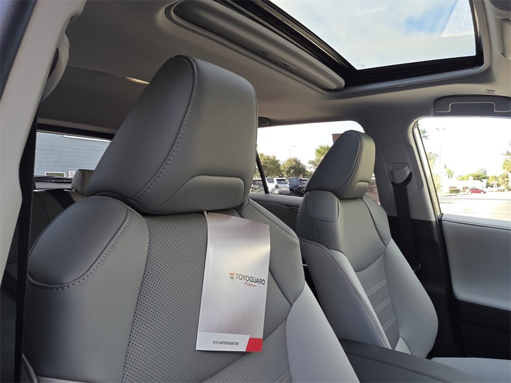 New 2025 Toyota RAV4 Limited image 15