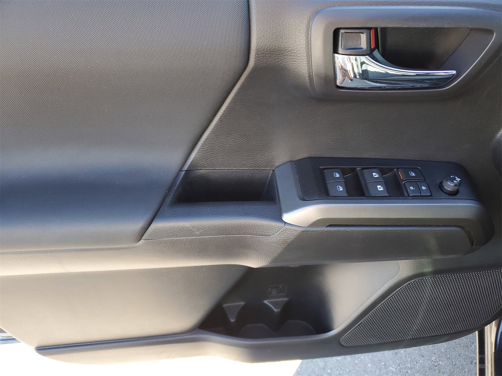 Certified 2023 Toyota Tacoma TRD Sport w/ Advanced Technology Package image 18