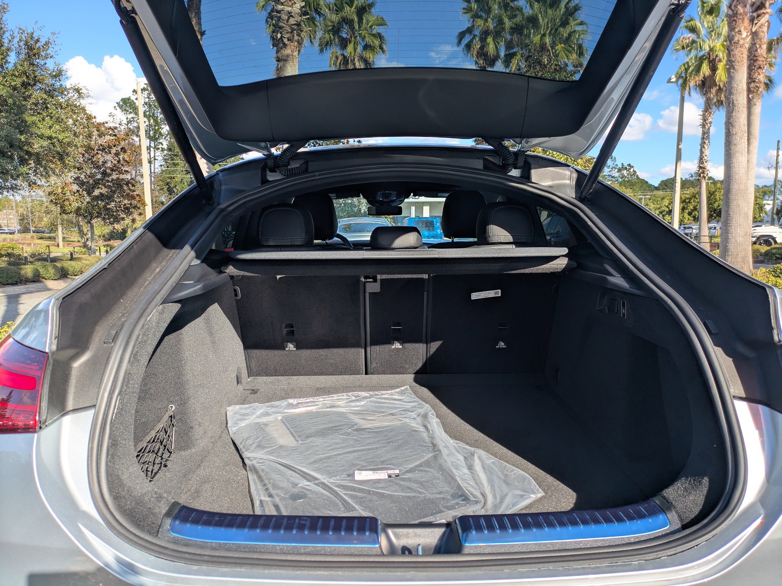 New 2025 Mercedes-Benz GLE 53 AMG 4MATIC Coupe image 12