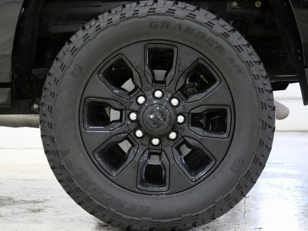 Used 2022 RAM 2500 Limited w/ Night Edition image 9