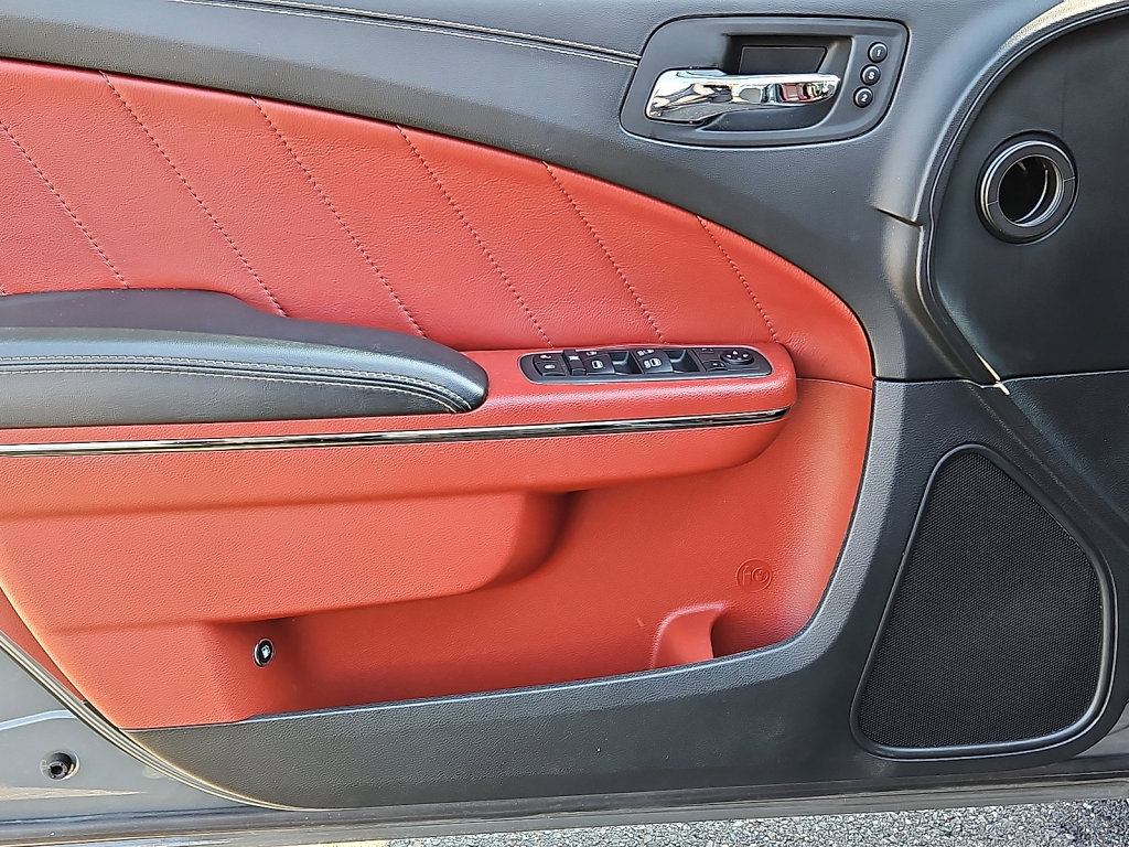 Used 2019 Dodge Charger SRT Hellcat w/ Harman/Kardon Audio Group image 13