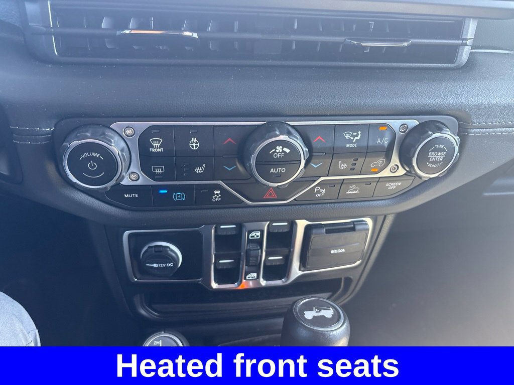Used 2024 Jeep Wrangler High Altitude AWD/4WD image 19