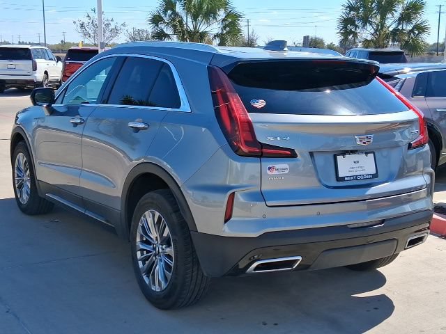 Used 2025 Cadillac XT4 Premium Luxury AWD/4WD image 4