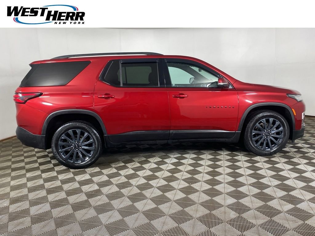 Used 2023 Chevrolet Traverse RS w/ LPO, Floor Liner Package AWD/4WD image 26