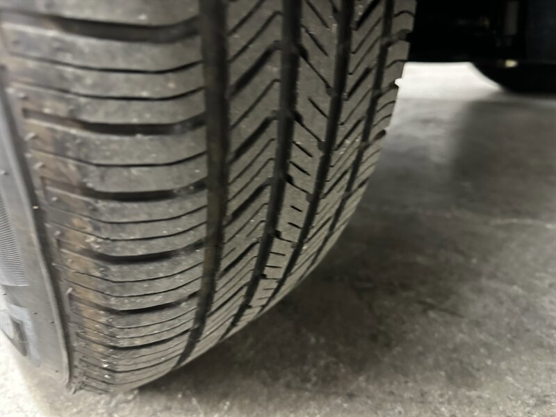 Used 2004 Honda Element EX image 12
