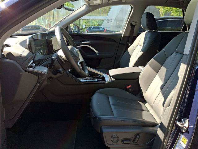 Certified 2025 Audi Q5 Premium w/ Convenience Package AWD/4WD image 13
