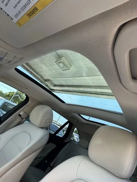 Used 2016 Mercedes-Benz GLC 300 image 26