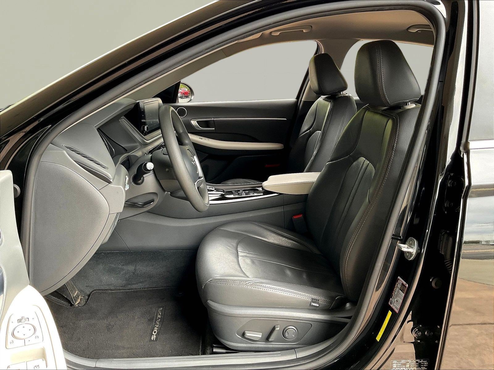 Used 2022 Hyundai Sonata SEL w/ Cargo Package FWD image 19