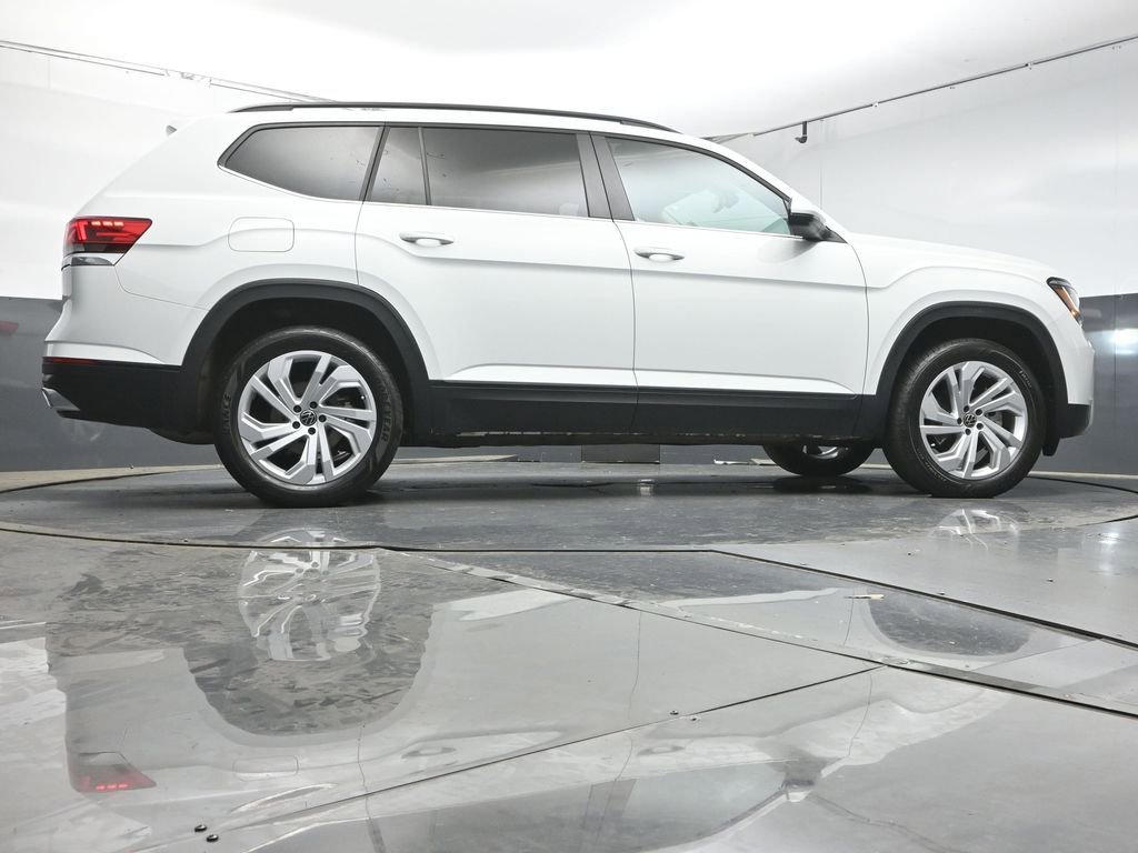Used 2023 Volkswagen Atlas SE image 39