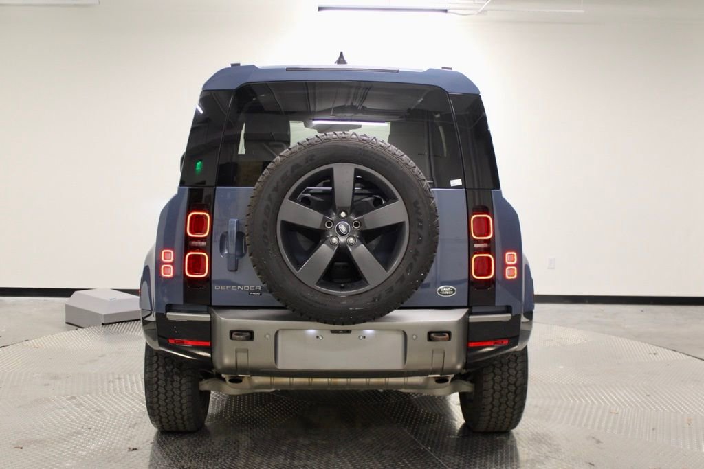 Certified 2022 Land Rover Defender 90 X-Dynamic S AWD/4WD image 6