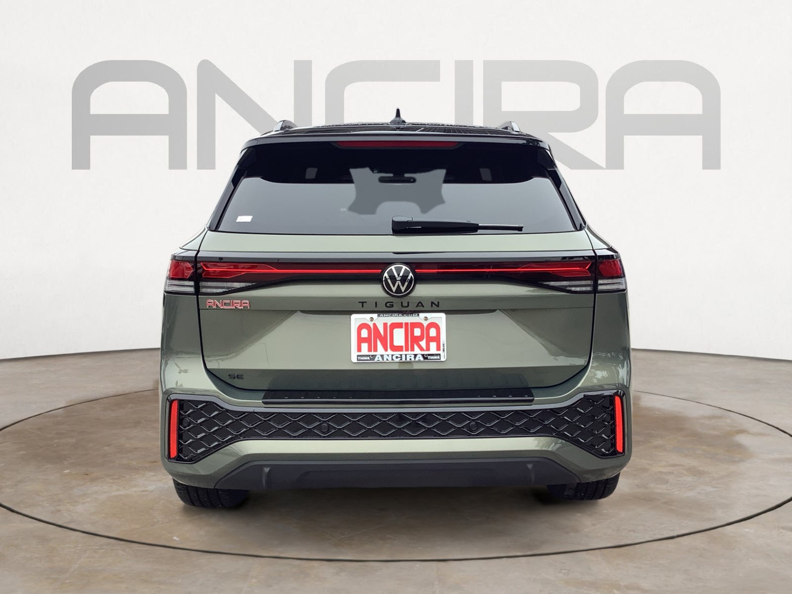 New 2026 Volkswagen Tiguan SE R-Line FWD image 7