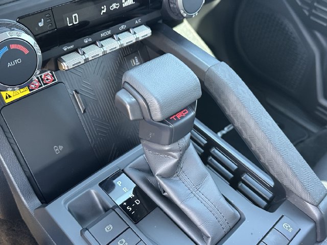 Used 2026 Toyota Tacoma TRD Sport w/ TRD Sport Upgrade Package RWD image 23
