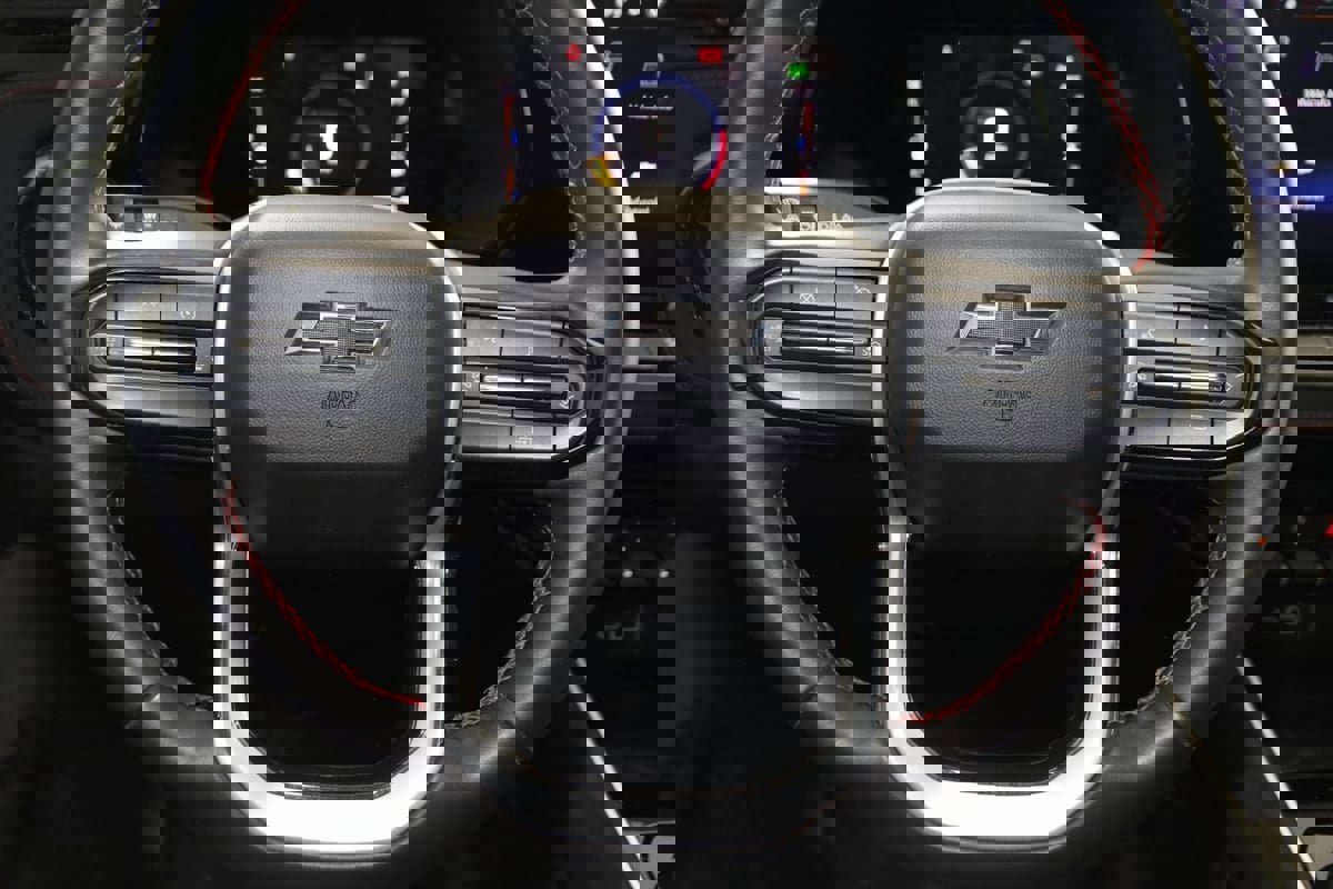 Used 2023 Chevrolet Colorado Z71 image 44