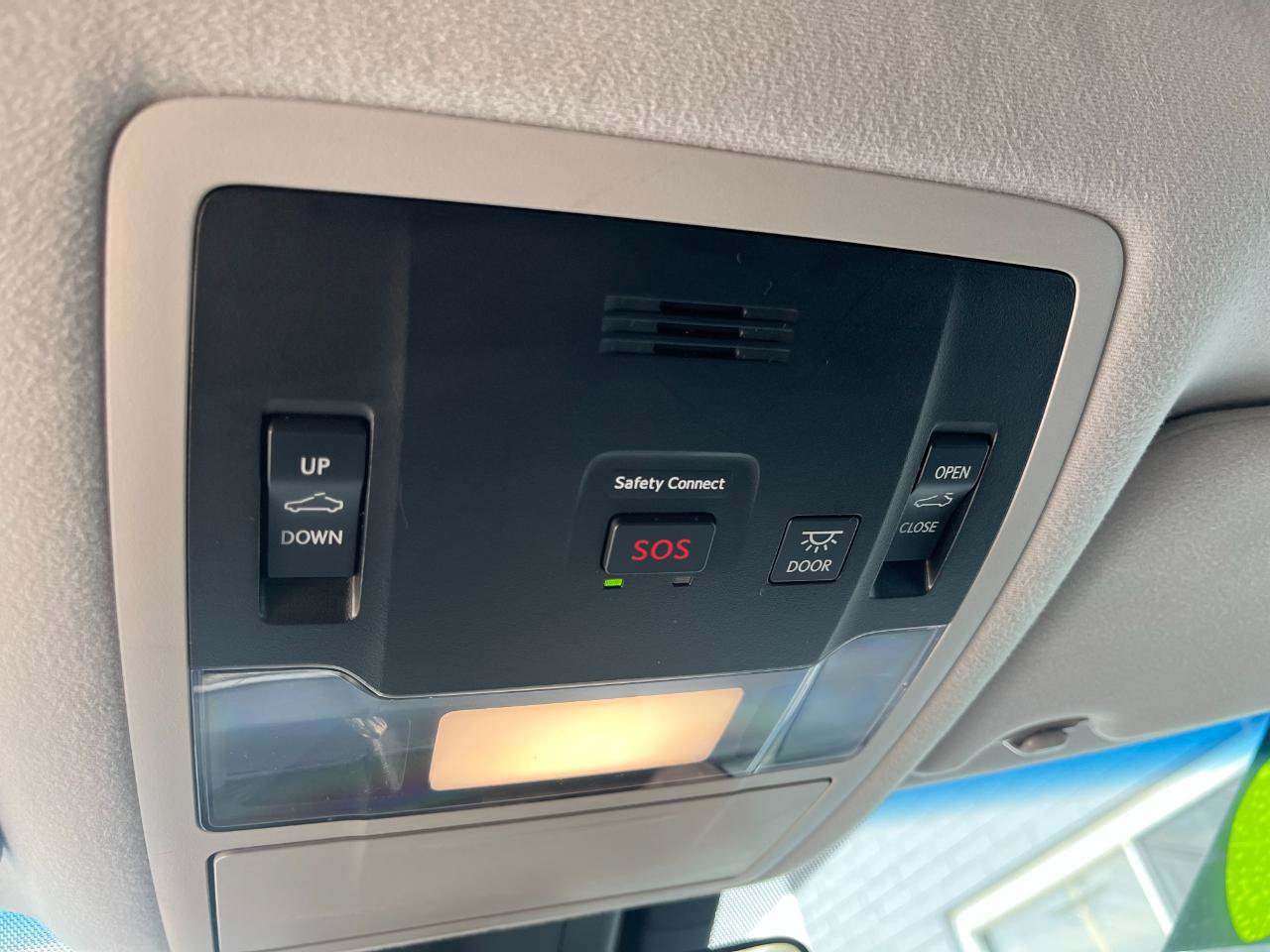 Used 2019 Lexus RX 450h AWD w/ Navigation Package image 37