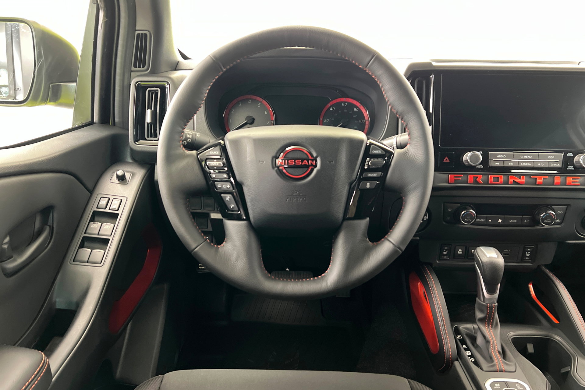 New 2026 Nissan Frontier PRO-4X image 12