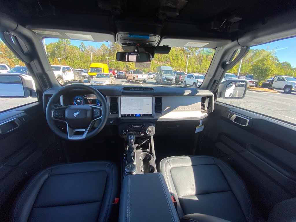 New 2026 Ford Bronco Outer Banks w/ Sasquatch Package AWD/4WD image 28