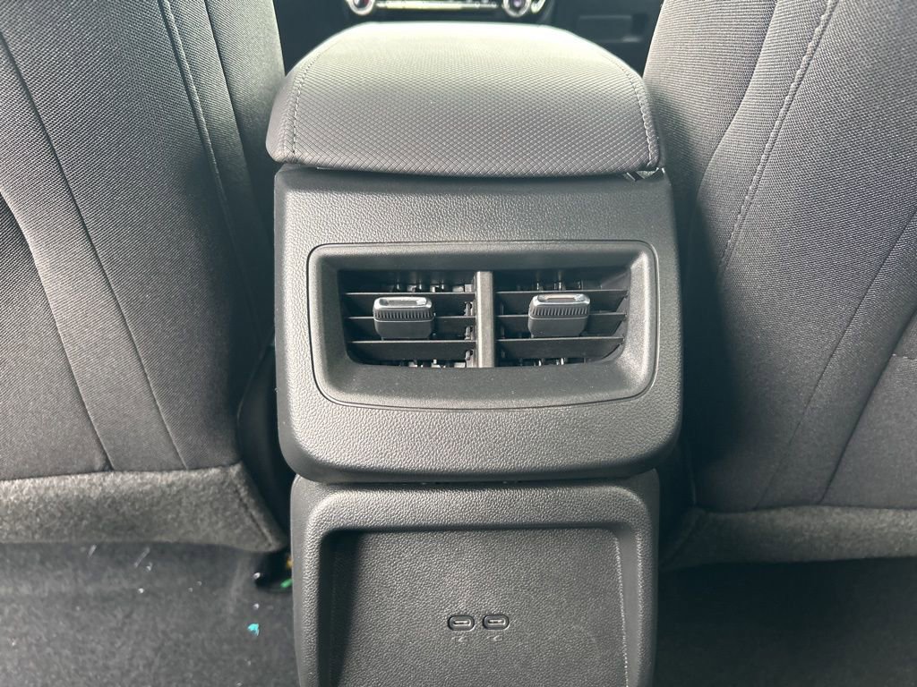 New 2026 Chevrolet Equinox EV LT image 19