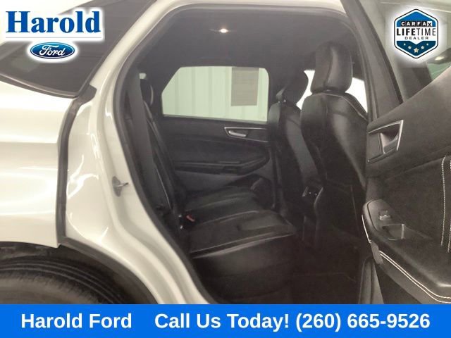 Used 2023 Ford Edge ST AWD/4WD image 10