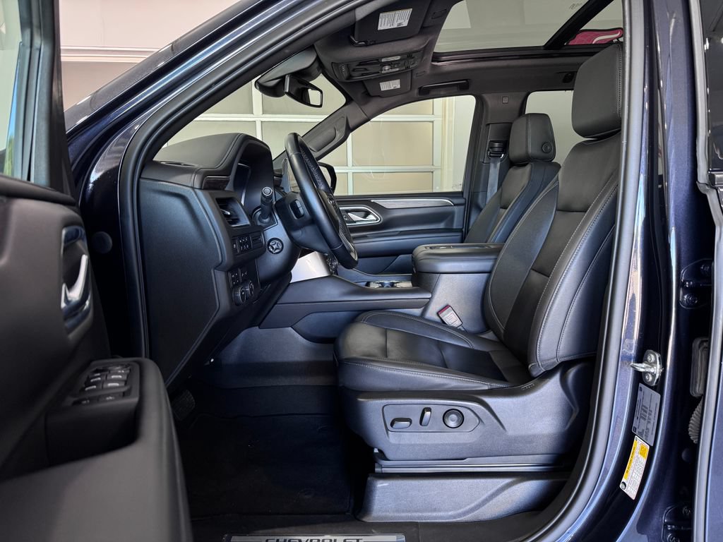 Certified 2023 Chevrolet Tahoe Z71 w/ Luxury Package AWD/4WD image 13