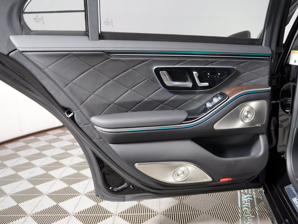 New 2027 Mercedes-Benz S 580 4MATIC Sedan image 26