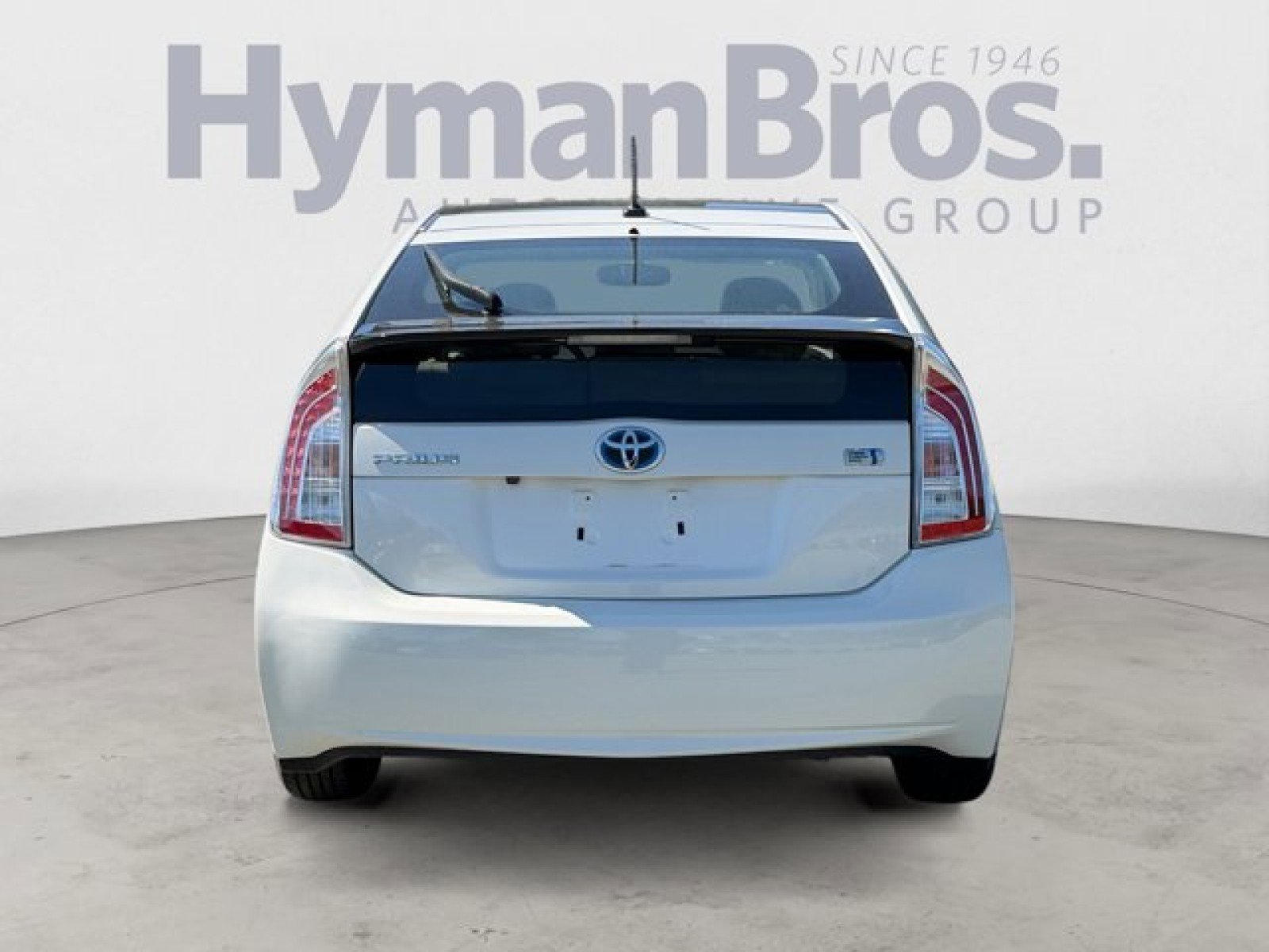 Used 2012 Toyota Prius Four w/ Deluxe Solar Roof Pkg FWD image 4