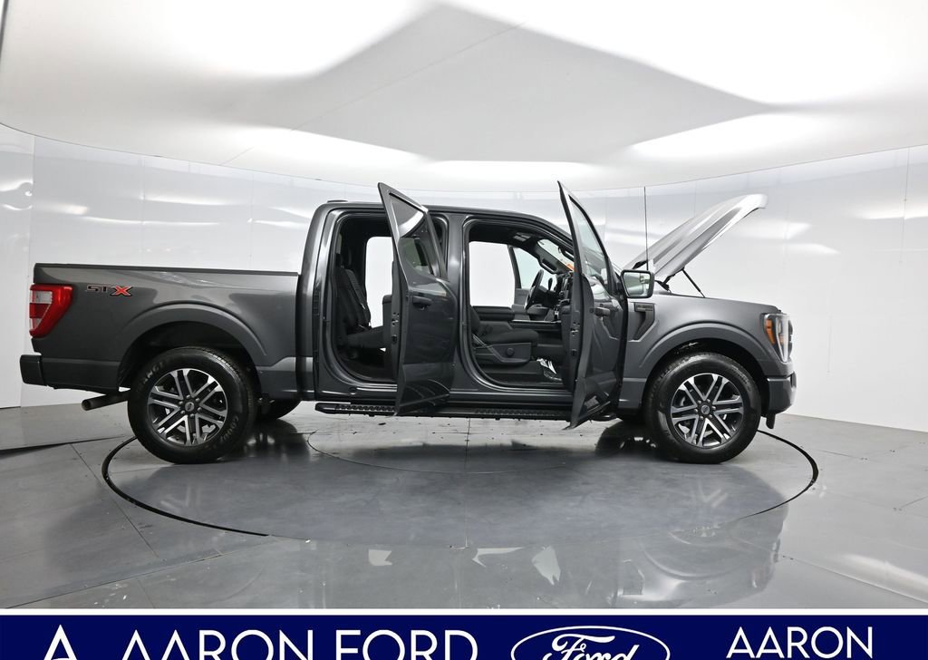 Used 2023 Ford F150 XL w/ STX Appearance Package RWD image 4