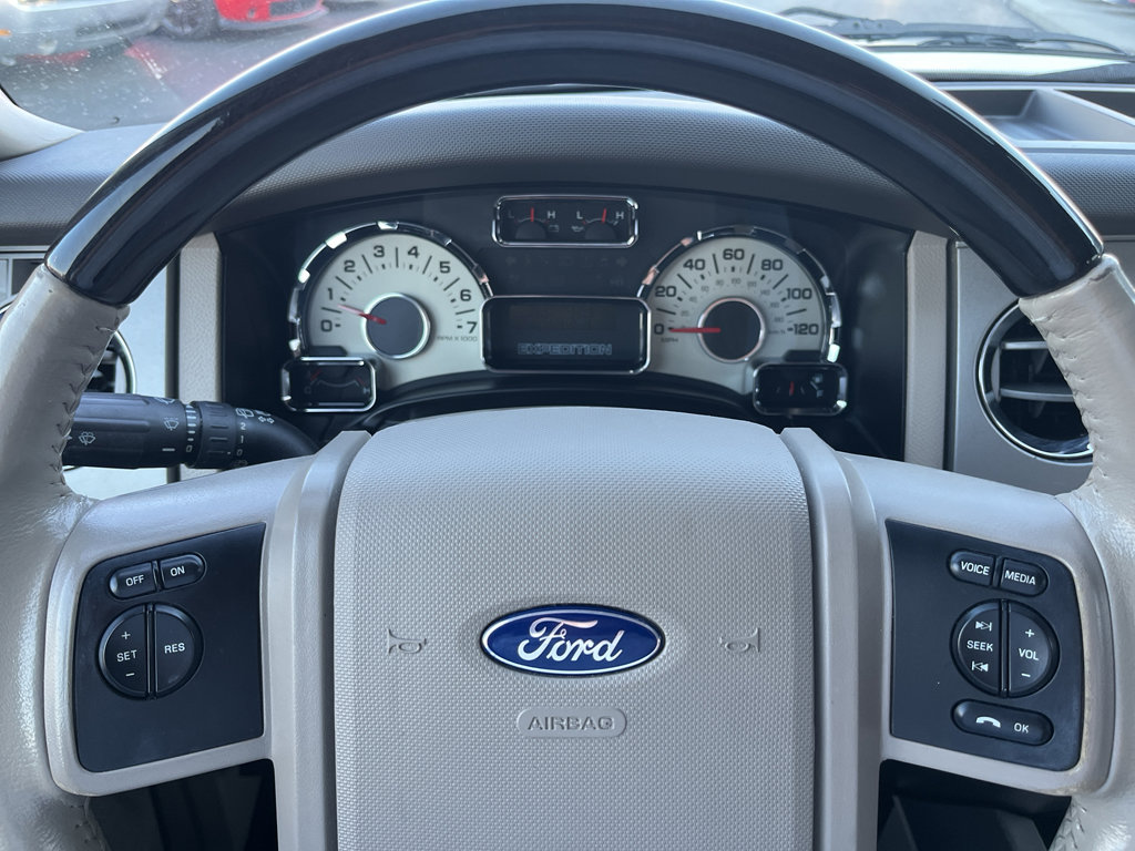 Used 2014 Ford Expedition EL Limited image 15