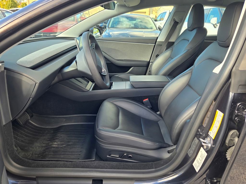 Used 2025 Tesla Model 3 Long Range image 28