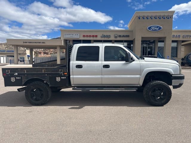 Used 2006 Chevrolet Silverado 2500 LT w/ Onstar Plus Package image 4