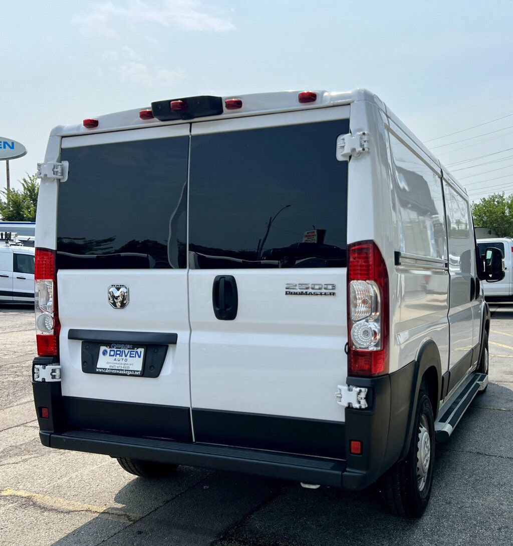 Used 2025 RAM ProMaster 2500 w/ U-Haul Equipment Group FWD image 29